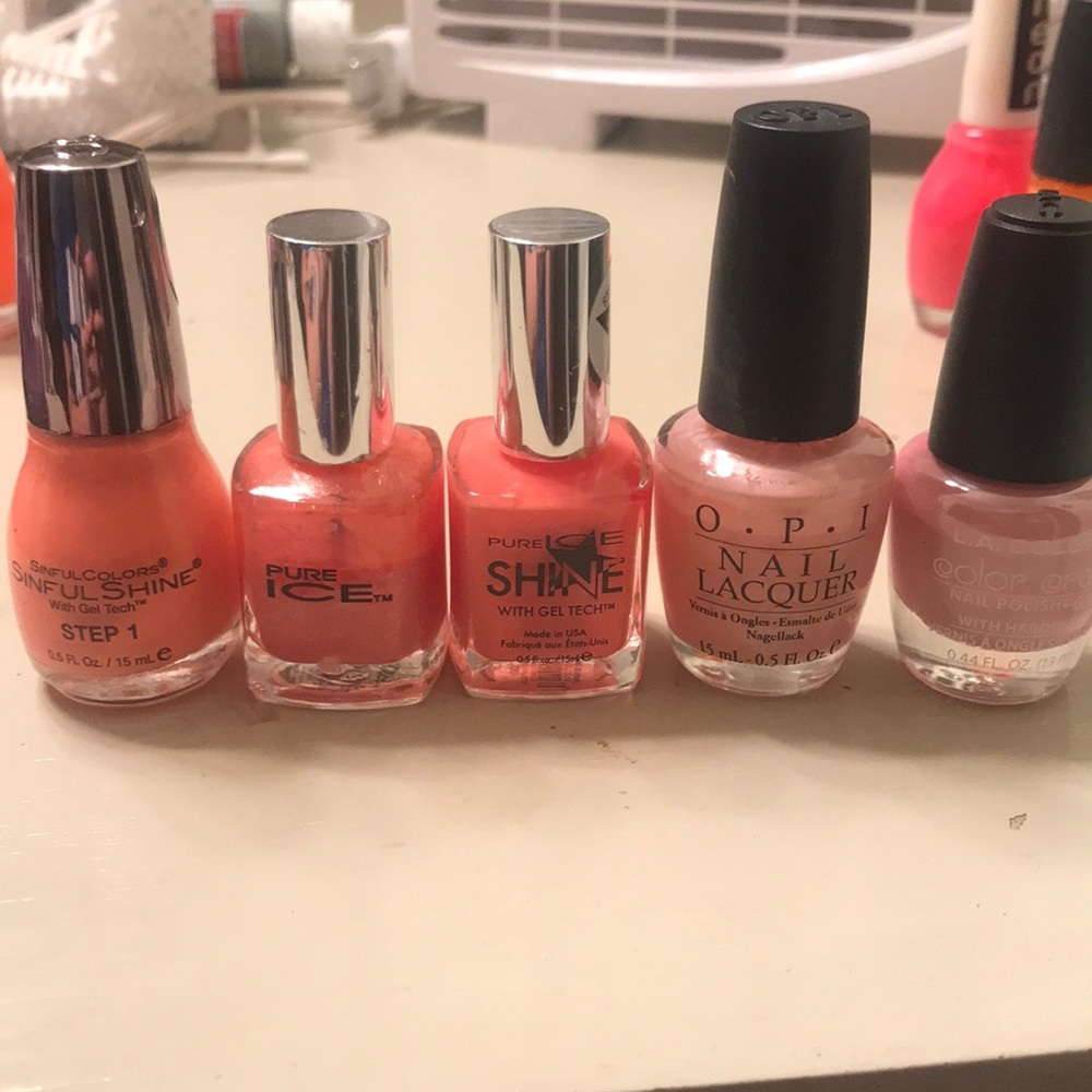 Peachy polish